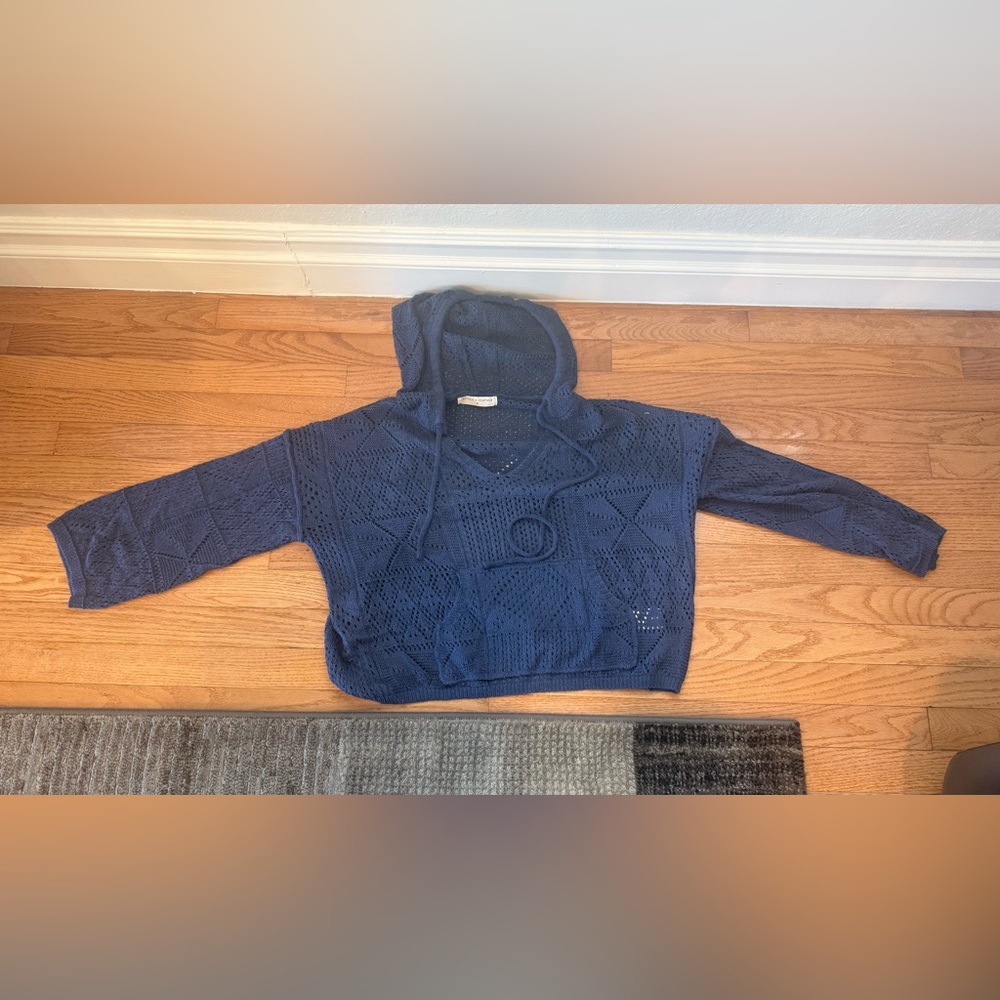 Stick and feather blue size xs oversized hooded long sleeved pullover Sweater